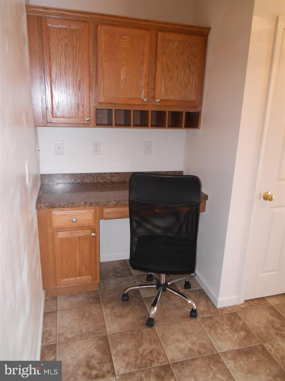 126 Oaklea Road Harrisburg, PA 17110 - Photo 6 of 14 Gallery Image 6