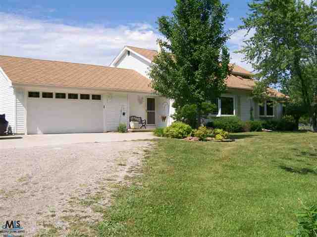 7596 Springborn Road Casco, MI 48064 - Photo 1 of 30 31110039.JPG