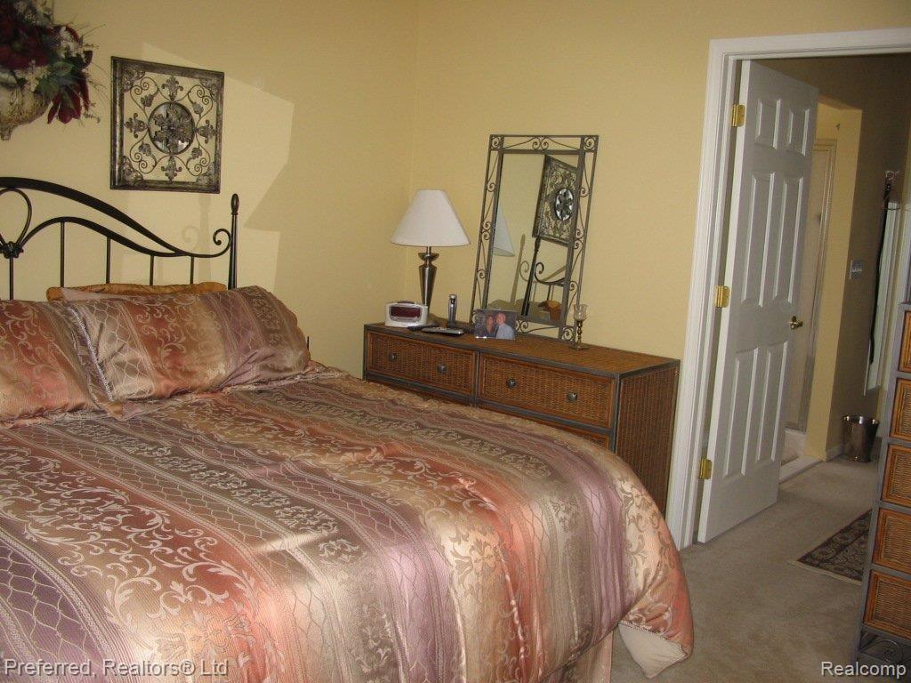 770 Cherry Grove Road, Unit 126 Canton, MI 48188 - Photo 9 of 18 MASTER