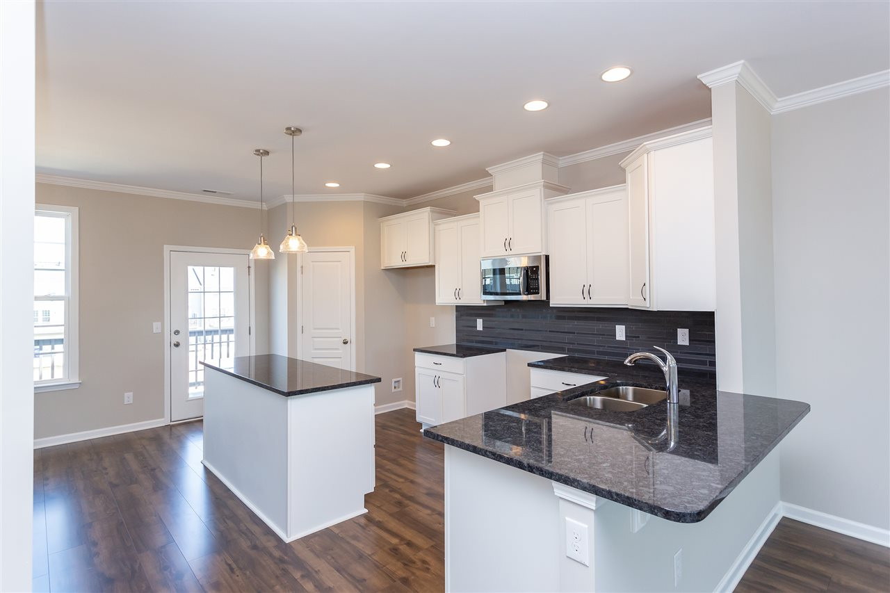 6119 Kayton Street, Unit 2191 Raleigh, NC 27616 - Photo 10 of 26 Kitchen