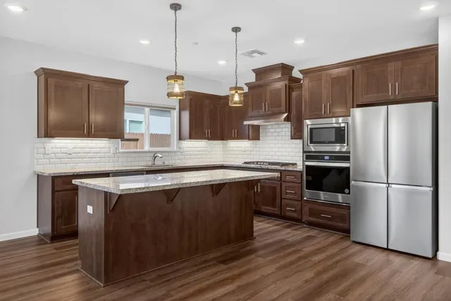 $724,000 | 601 Avalon Drive, Ione, CA 95640