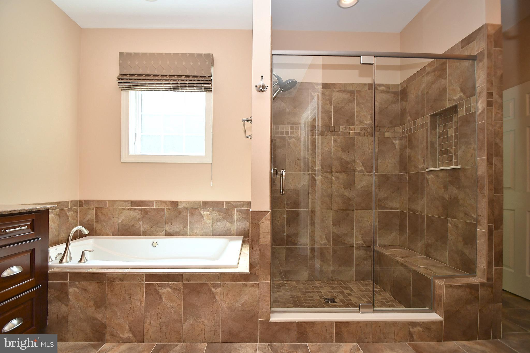 1391 Macton Road Street, MD 21154 - Photo 16 of 30 Bath (Master)