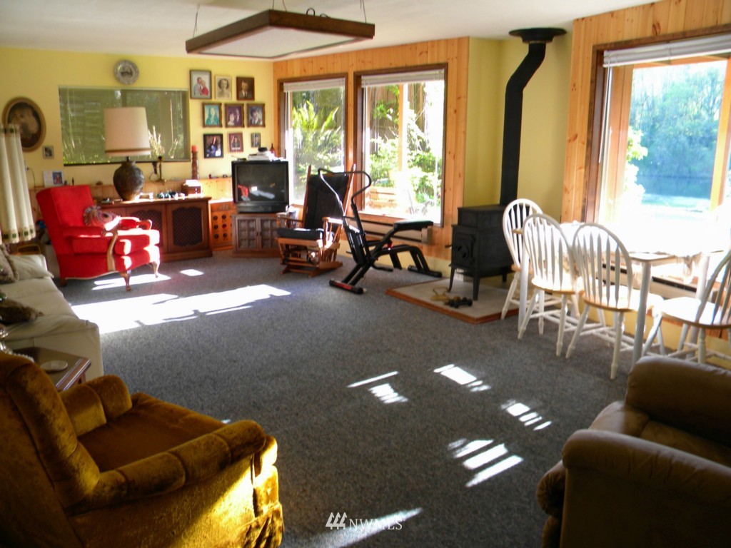 135 Anchor Road Castle Rock, WA 98611 - Photo 17 of 22 Gallery Image 17