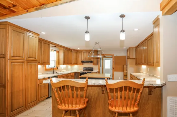 $300,000 | 112 Aiken Street, Central, SC 29630