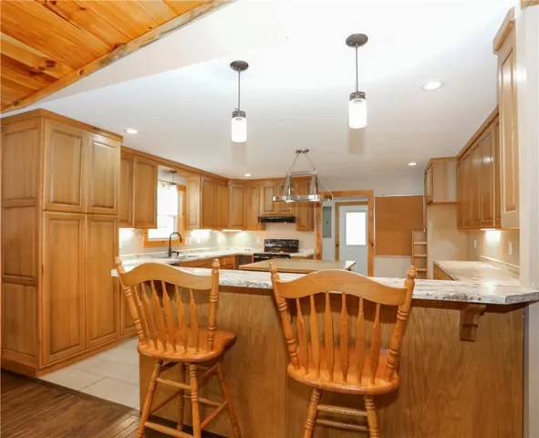 $305,000 | 112 Aiken Street, Central, SC 29630