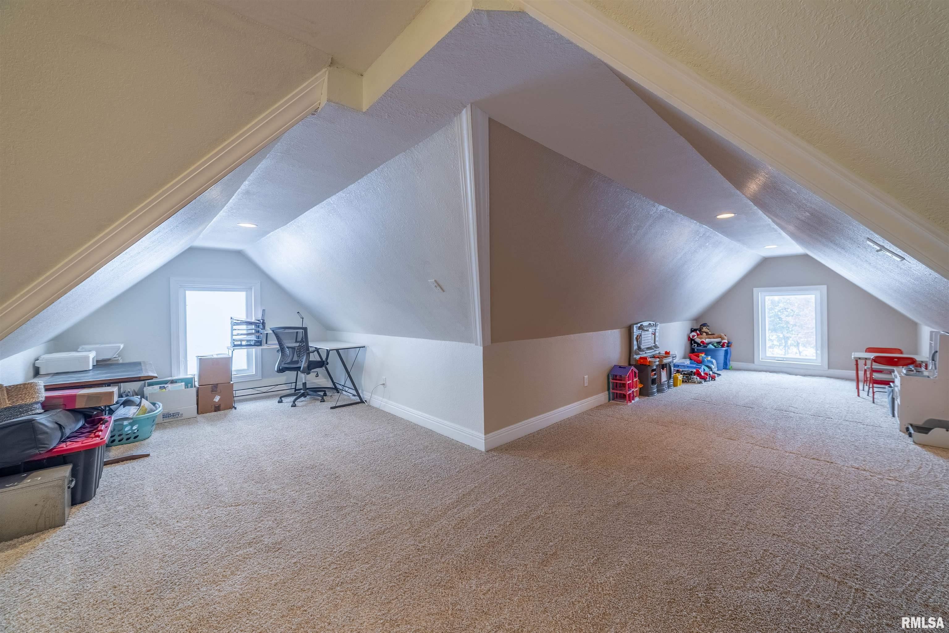 1431 Ohio Street Quincy, IL 62301 - Photo 16 of 25