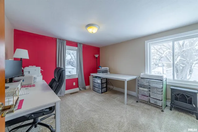 $190,000 | 1431 Ohio Street, Quincy, IL 62301