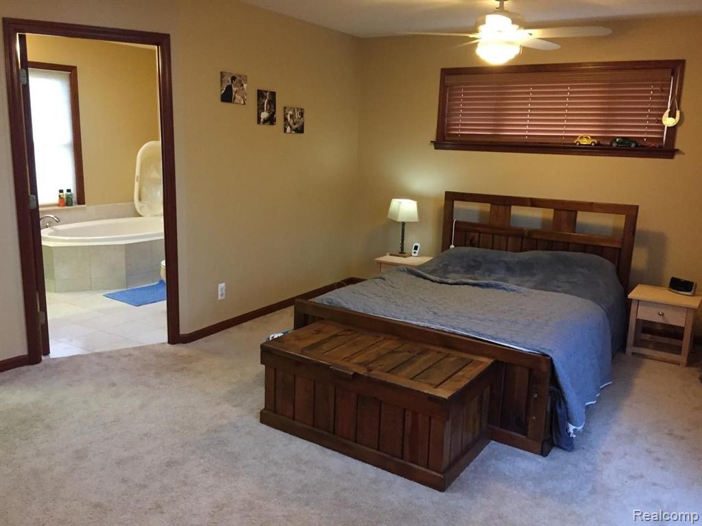 45300 West 11 Mile Road Novi, MI 48375 - Photo 10 of 11