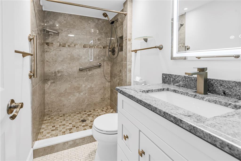 4455 Duhme Road, Unit 109 St. Petersburg, FL 33708 - Photo 24 of 48