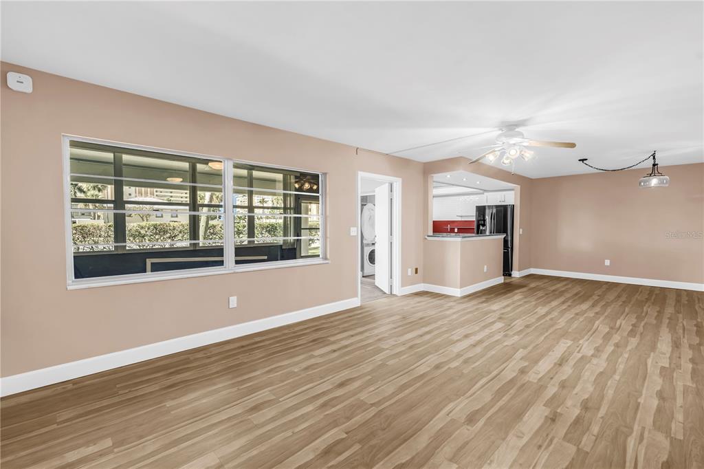 4455 Duhme Road, Unit 109 St. Petersburg, FL 33708 - Photo 6 of 48