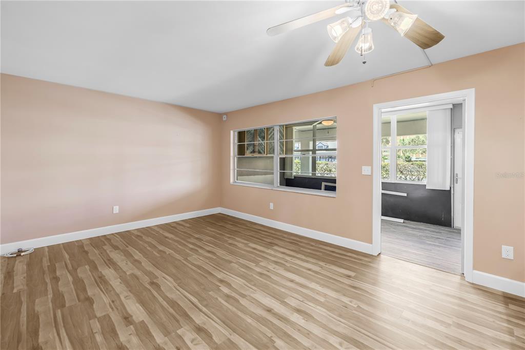 4455 Duhme Road, Unit 109 St. Petersburg, FL 33708 - Photo 8 of 48