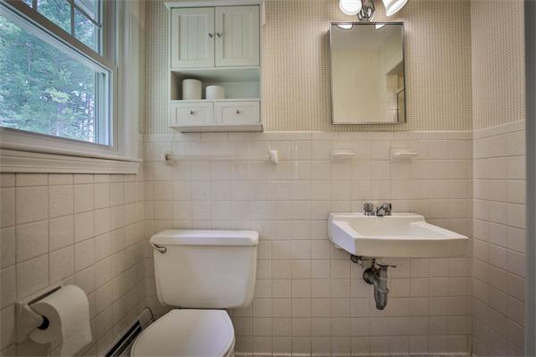 49 Meadowbrook Road Bedford, MA 01730 - Photo 13 of 18 Gallery Image 13