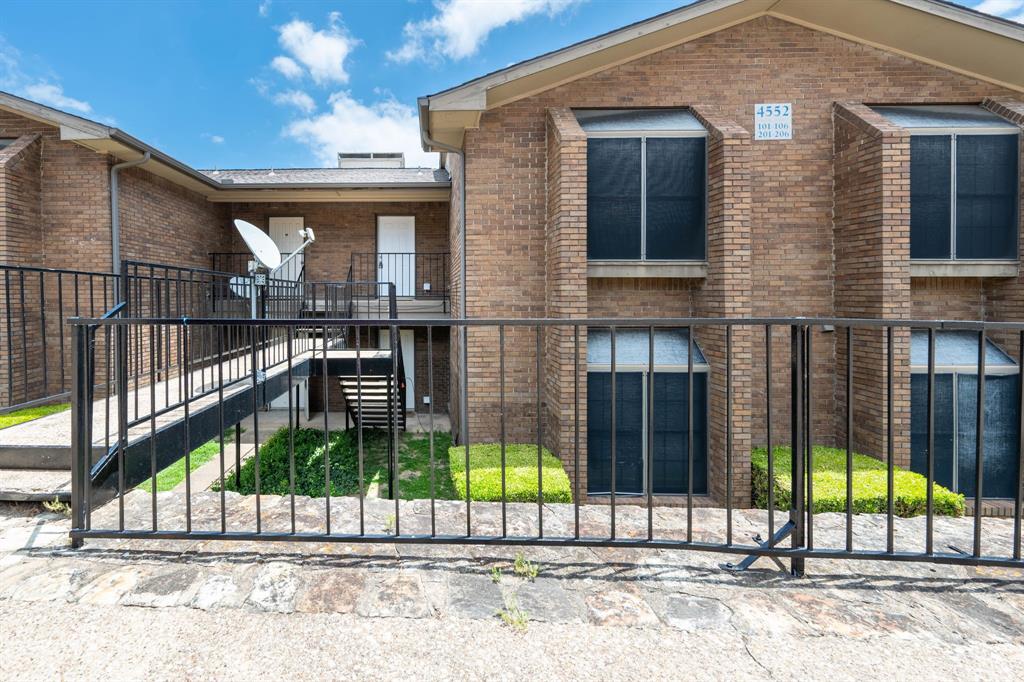 4552 Chaha Road, Unit 202 Garland, TX 75043 - Photo 3 of 25