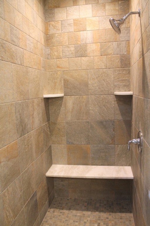 1 Holton Road Lexington, MA 02421 - Photo 18 of 19 a bathroom with a shower