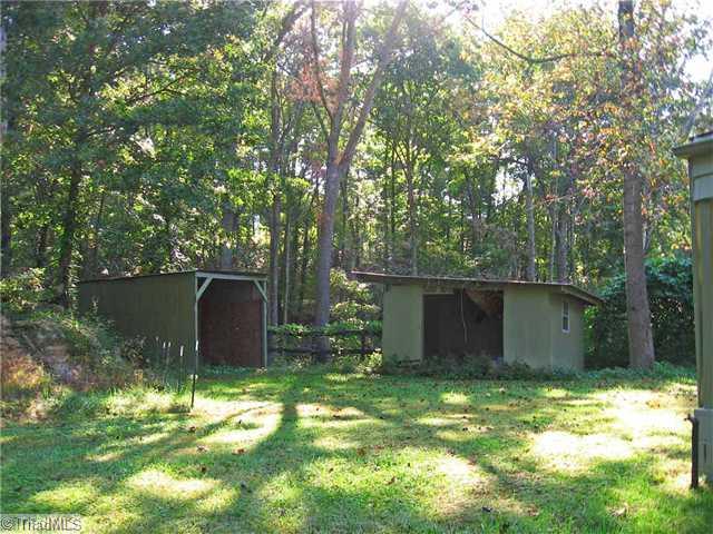 1183 County Home Road Walnut Cove, NC 27052 - Photo 3 of 11 Storage.