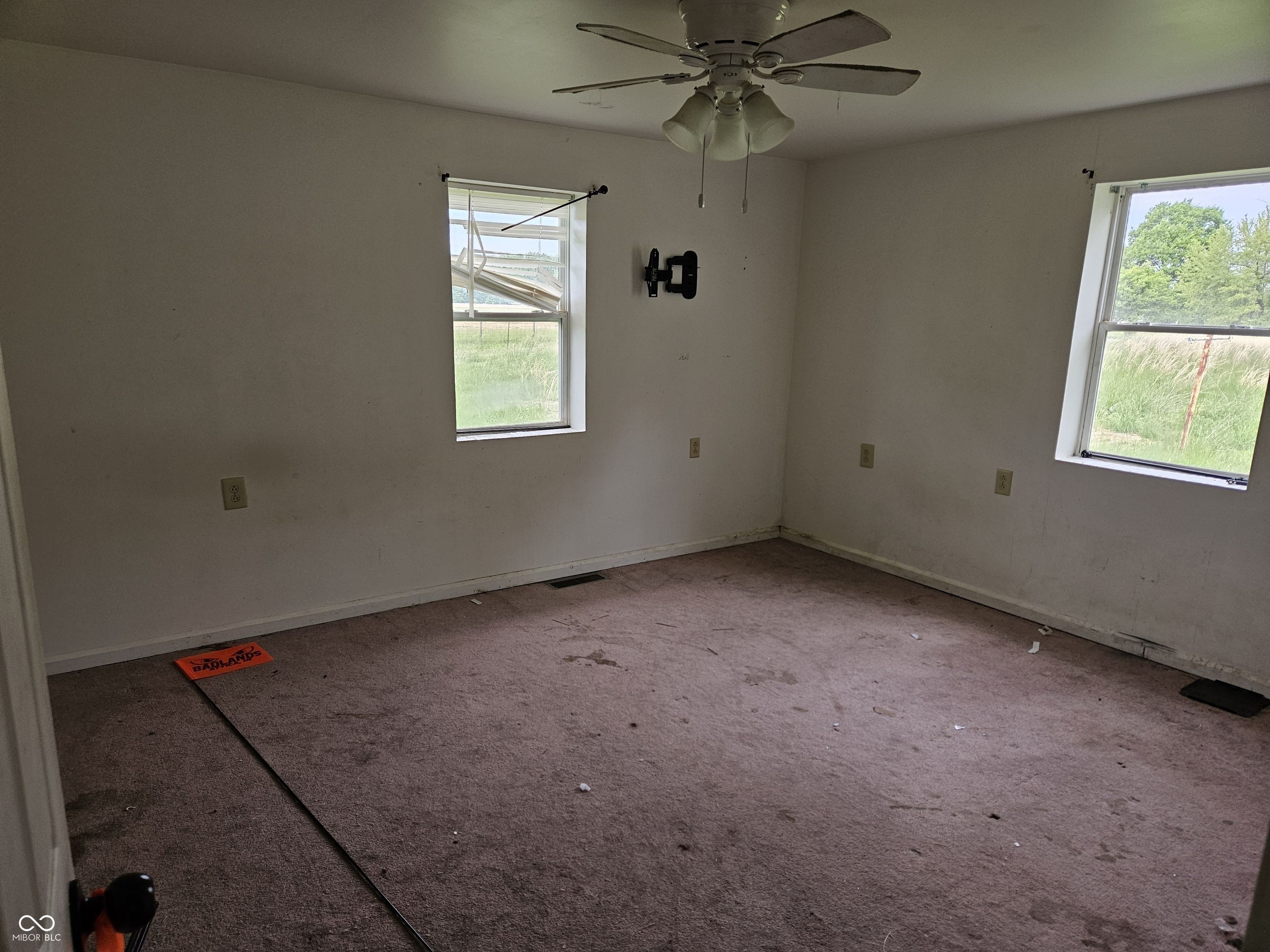 10731 Newport Road Bowling Green, IN 47833 - Photo 8 of 25