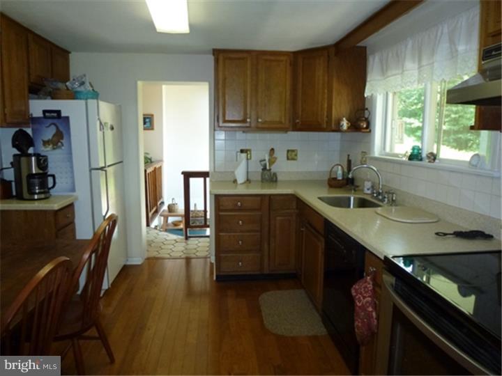 11 Miller Road Phoenixville, PA 19460 - Photo 6 of 14 Gallery Image 6