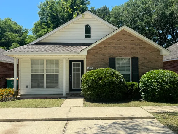 $2,000 | 1610 Chadwick Lane, Niceville, FL 32578