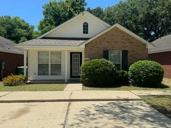 $2,000 | 1610 Chadwick Lane, Niceville, FL 32578