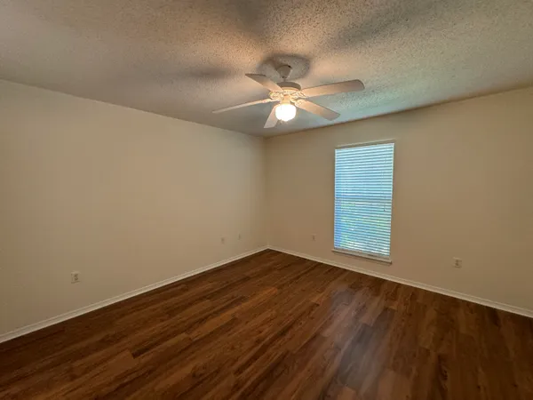 $2,000 | 1610 Chadwick Lane, Niceville, FL 32578