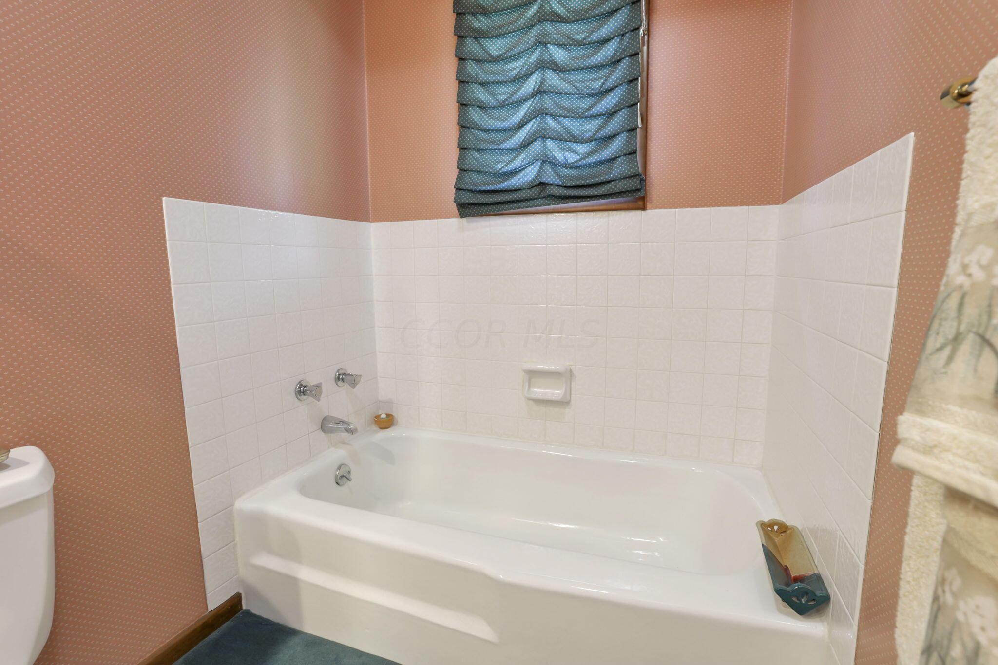 4791 Delmont Road Lancaster, OH 43130 - Photo 49 of 58 10-web-or-mls-0V3A4945
