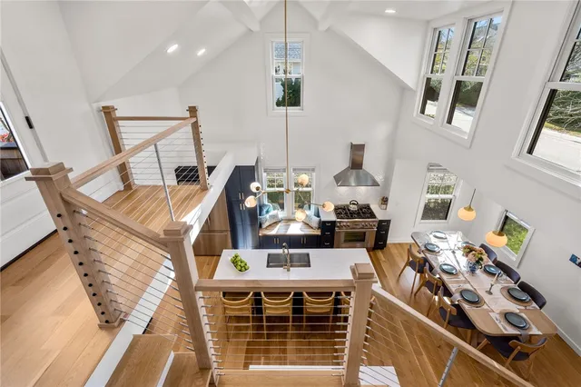 $4,200 | 14 Robinson Street, Narragansett, RI 02882