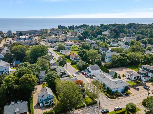 $4,200 | 14 Robinson Street, Narragansett, RI 02882