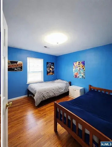 $899,000 | 952 Flora Street, Elizabeth, NJ 07201