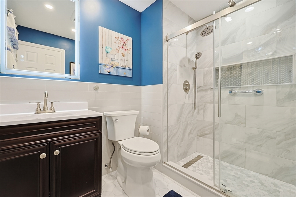 5 Otter Pond Road Lynnfield, MA 01940 - Photo 18 of 42