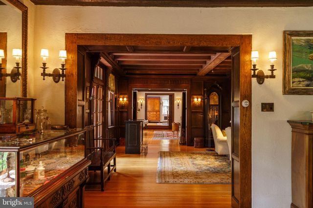 $4,199,000 | 408 Barbara Lane, Bryn Mawr, PA 19010