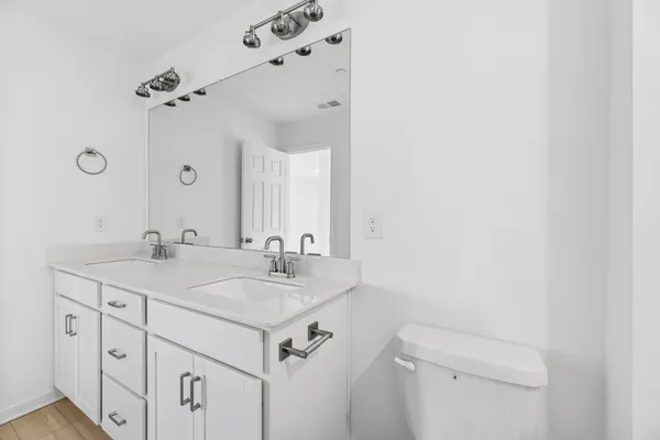 $439,990 | 3159 Rolling Brook Drive, Columbia, TN 38401