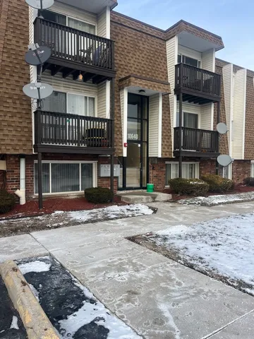 $1,650 | 10640 Brooks Lane, Unit A1, Chicago Ridge, IL 60415