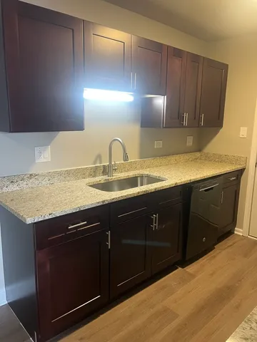 $1,650 | 10640 Brooks Lane, Unit A1, Chicago Ridge, IL 60415