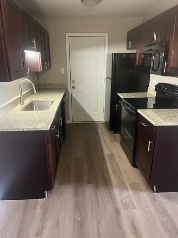 $1,650 | 10640 Brooks Lane, Unit A1, Chicago Ridge, IL 60415