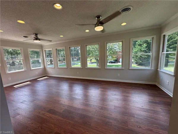 $2,800 | 5100 Murray Road, Winston-Salem, NC 27106