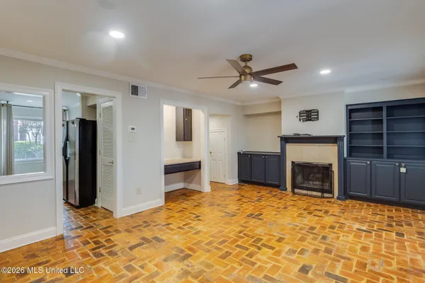 $134,900 | 928 Courthouse Road, Unit 30, Gulfport, MS 39507