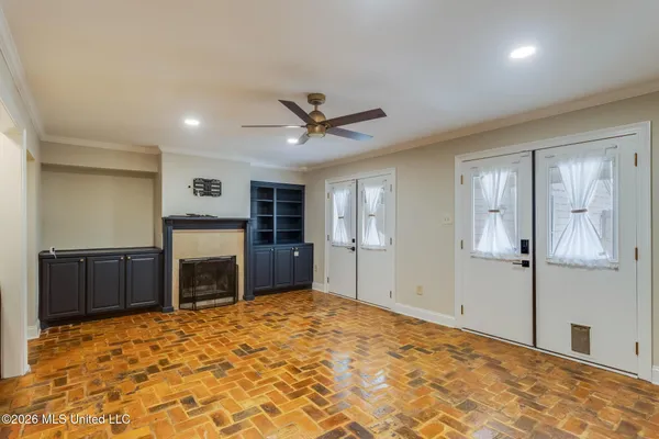 $134,900 | 928 Courthouse Road, Unit 30, Gulfport, MS 39507