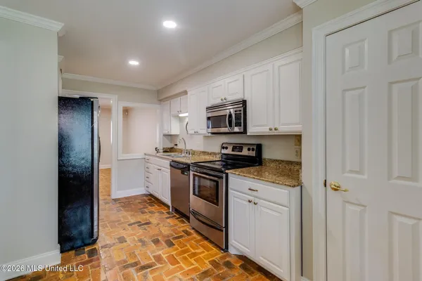 $134,900 | 928 Courthouse Road, Unit 30, Gulfport, MS 39507