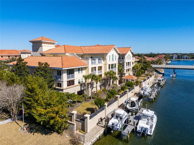 $369,900 | 300 Bella Harbor Court, Unit 101, Palm Coast, FL 32137