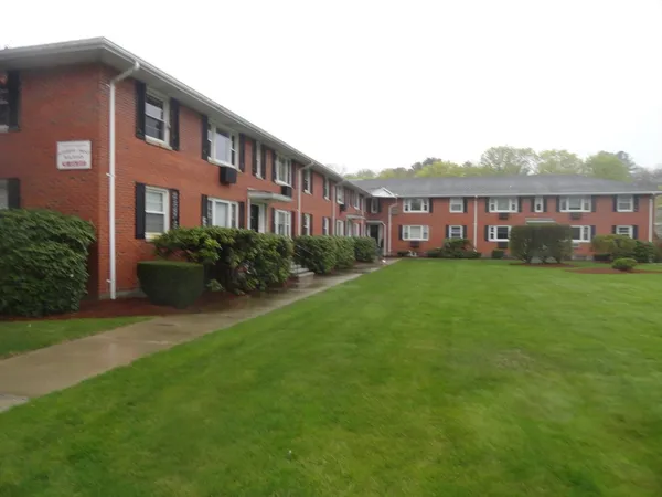 $1,900 | 1059 Main Street, Unit 1, Wakefield, MA 01880