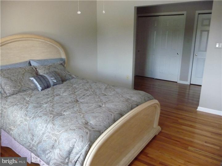 439 Gordon Road Robbinsville, NJ 08691 - Photo 16 of 25 Bedroom 2
