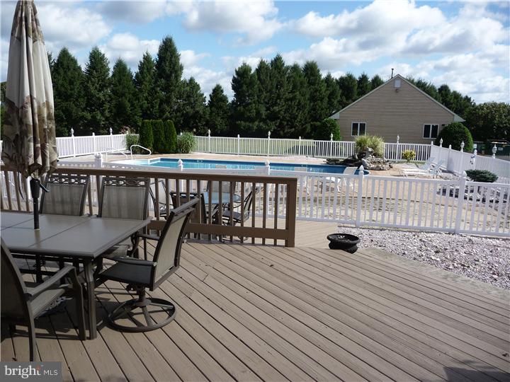 439 Gordon Road Robbinsville, NJ 08691 - Photo 22 of 25 Exterior Back