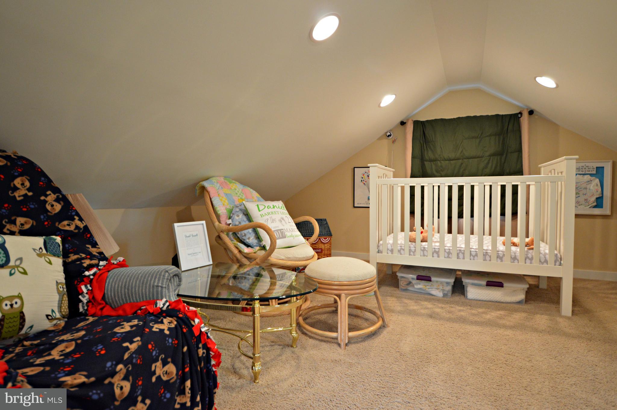 63 Hemlock Road Reading, PA 19607 - Photo 19 of 27 Bedroom 3