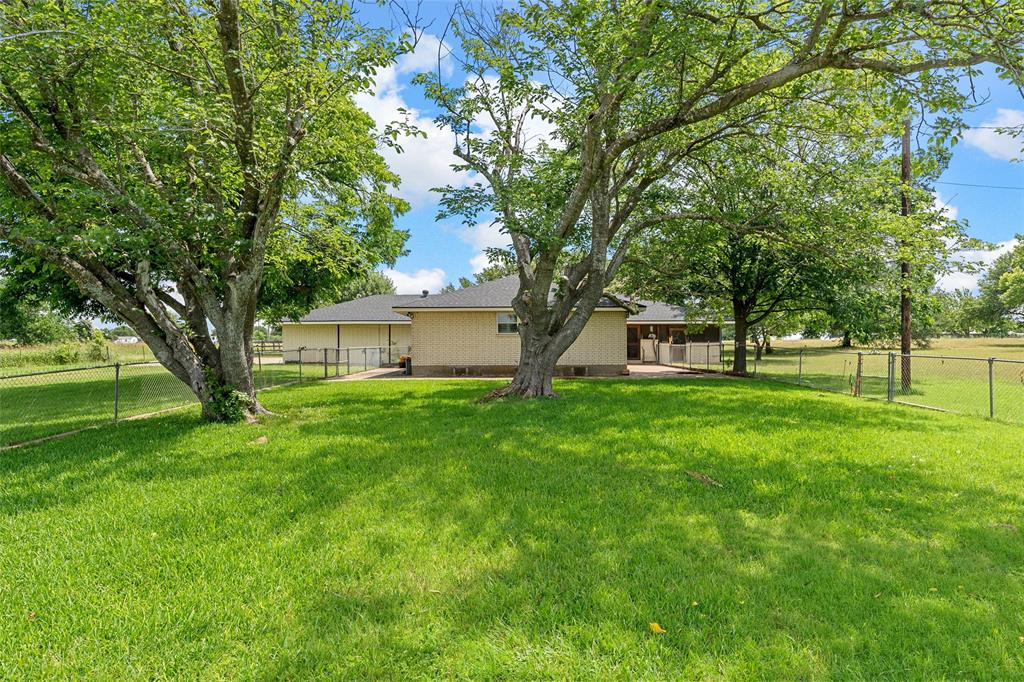 5444 Old Lorena Road Lorena, TX 76655 - Photo 22 of 27