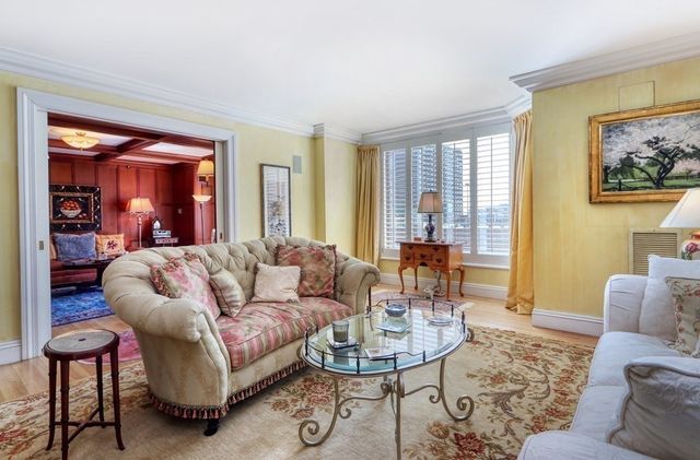$3,665,000 | 220 Boylston Street, Unit 1014/1016, Boston, MA 02116