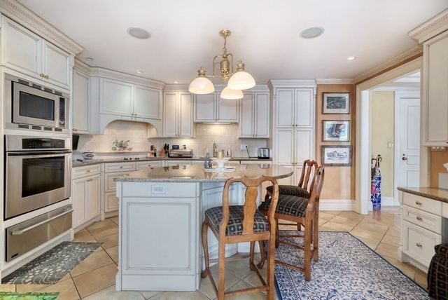 $3,665,000 | 220 Boylston Street, Unit 1014/1016, Boston, MA 02116