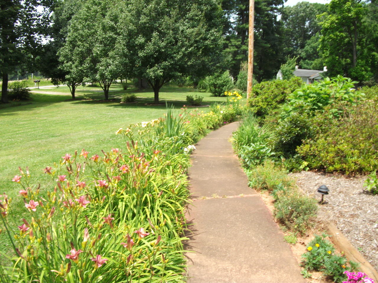 330 Callaway Road Rocky Mount, VA 24151 - Photo 13 of 23 Walkway