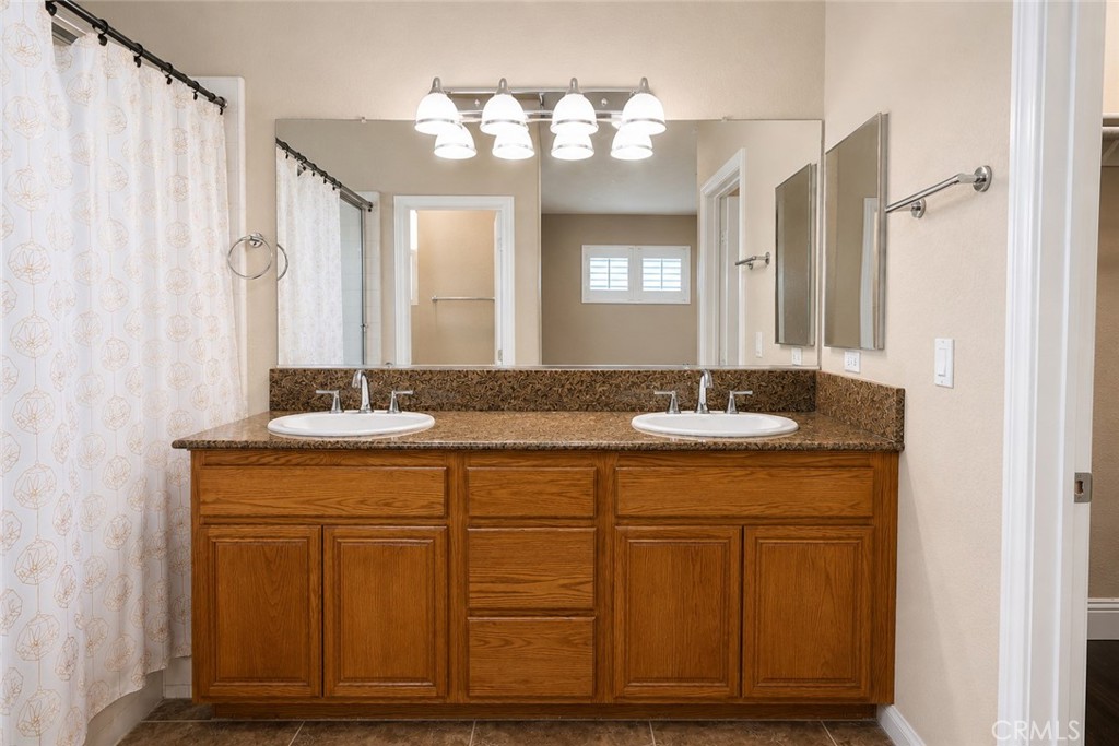 3121-160 West Ball Road Anaheim, CA 92804 - Photo 14 of 38