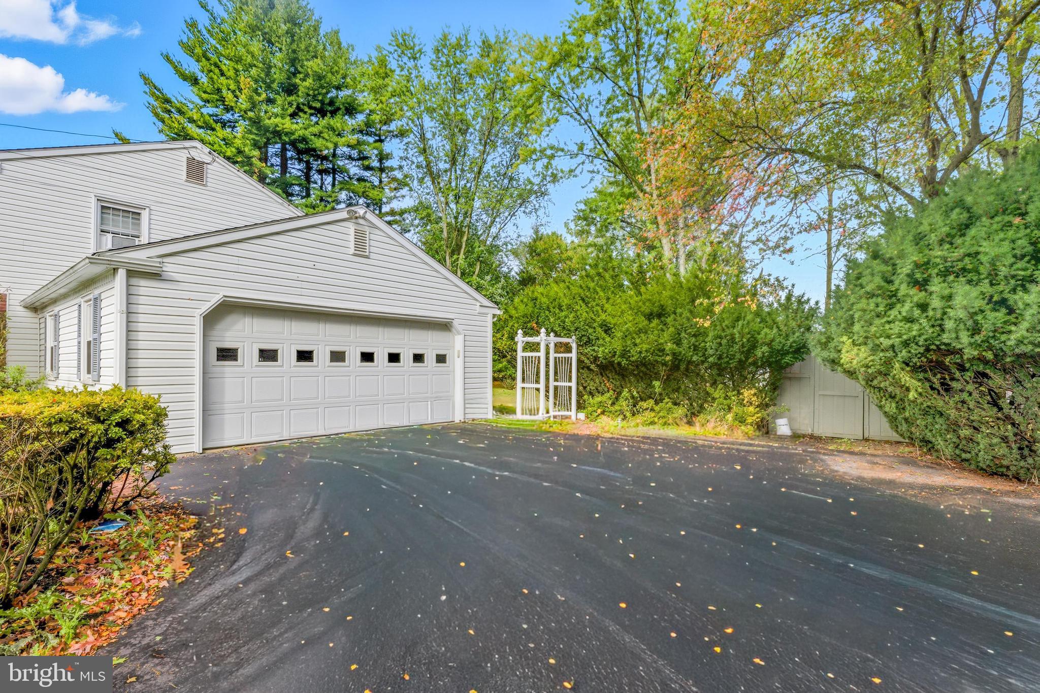 305 Larchwood Road West Chester, PA 19382 - Photo 31 of 32 Gallery Image 31