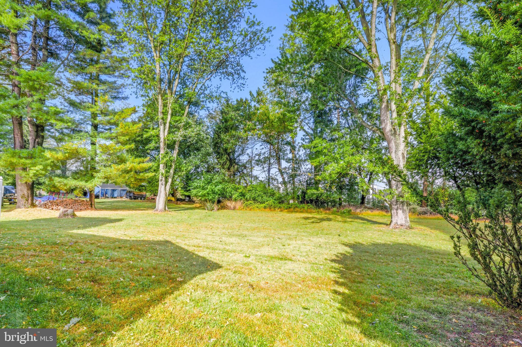305 Larchwood Road West Chester, PA 19382 - Photo 4 of 32 Gallery Image 4